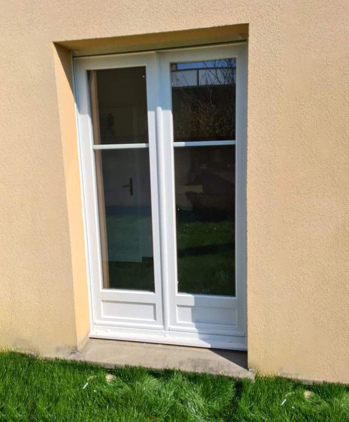 Mise en place de fenêtres / portes PVC et aluminium Val-de-Marne
